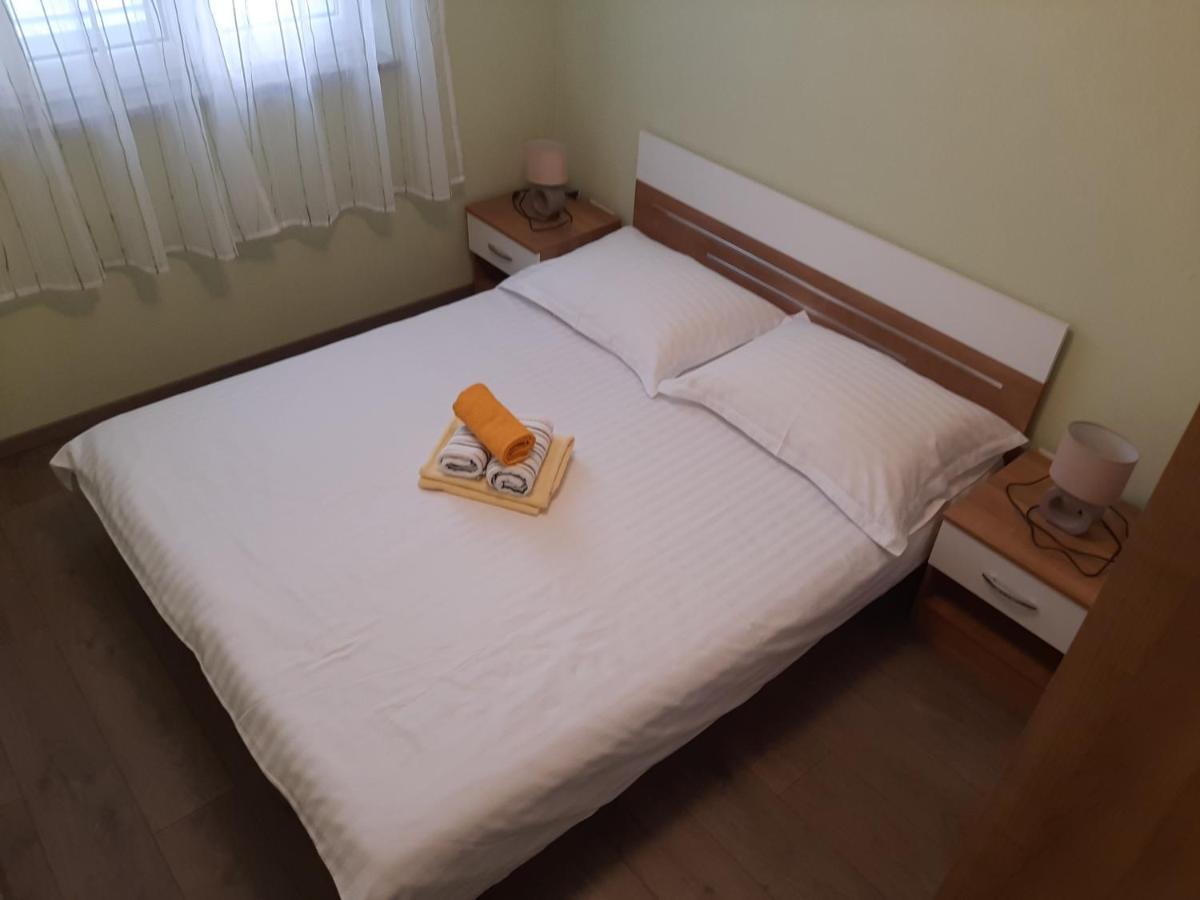 Apartments Pavelic Novi Vinodolski Buitenkant foto